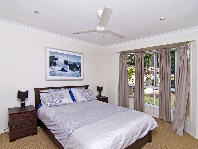 8 Jane Lane, Oxenford QLD 4210