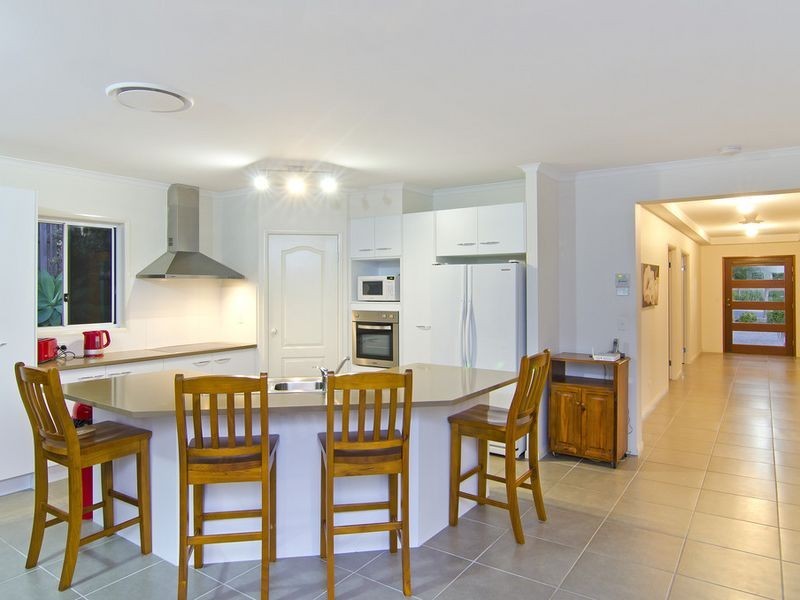 3 Willunga Street, Pacific Pines QLD 4211