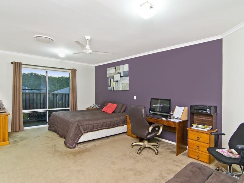 3 Willunga Street, Pacific Pines QLD 4211