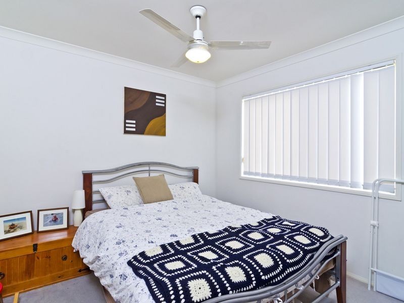 26 Molokai Crescent, Pacific Pines QLD 4211