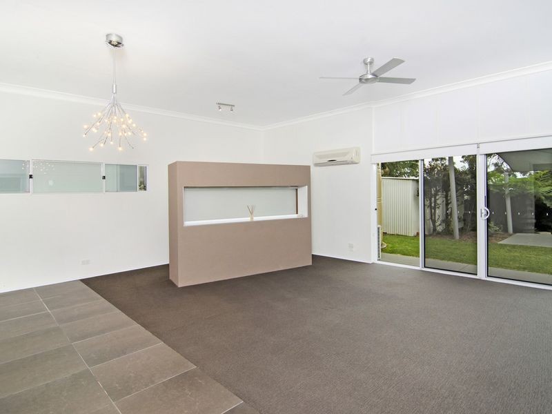 3 Salvado Drive, Pacific Pines QLD 4211