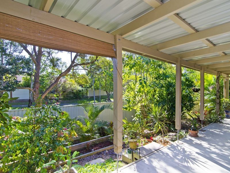 1/8 Metro Crescent, Oxenford QLD 4210