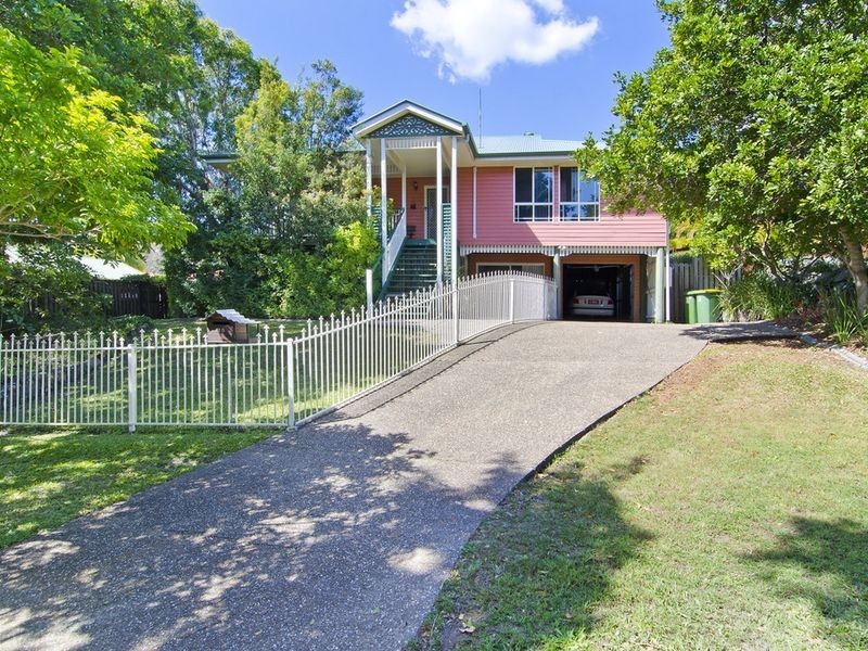 20 Pacific Pines Boulevard, Pacific Pines QLD 4211