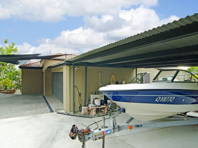 12 Cobbler Place, Pacific Pines QLD 4211