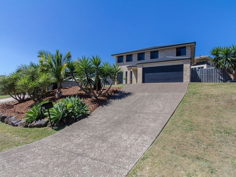 10 Sandow Street, Pacific Pines QLD 4211