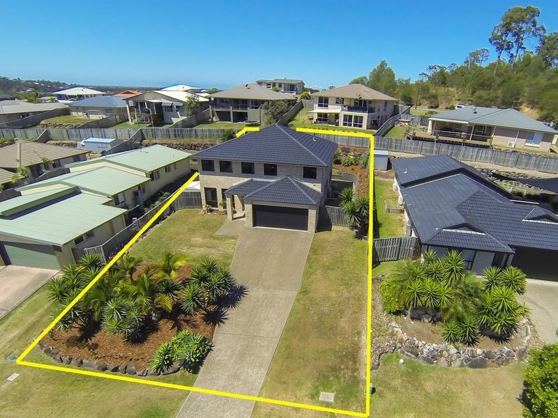 10 Sandow Street, Pacific Pines QLD 4211