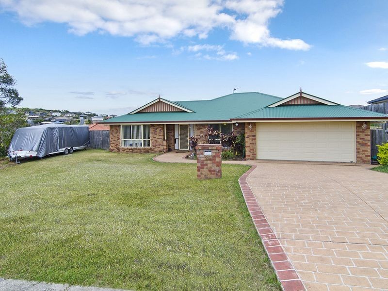 25 Beerwah Street, Pacific Pines QLD 4211