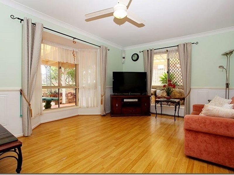 41 Crestridge Crescent, Oxenford QLD 4210