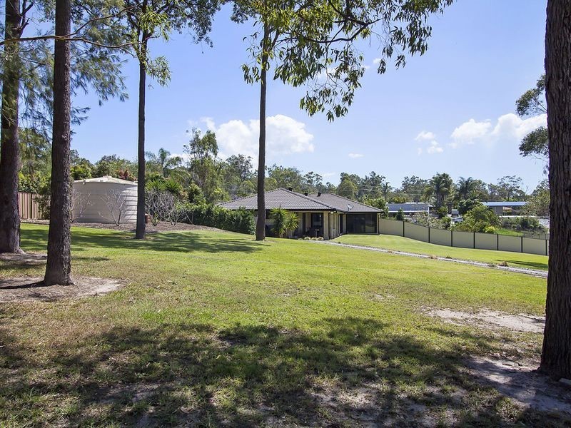 11 Cockatoo Court, Gaven QLD 4211
