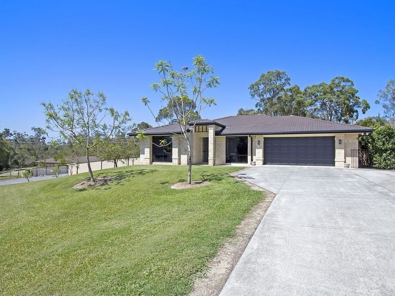11 Cockatoo Court, Gaven QLD 4211
