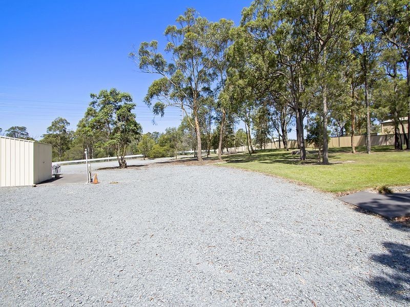 11 Cockatoo Court, Gaven QLD 4211