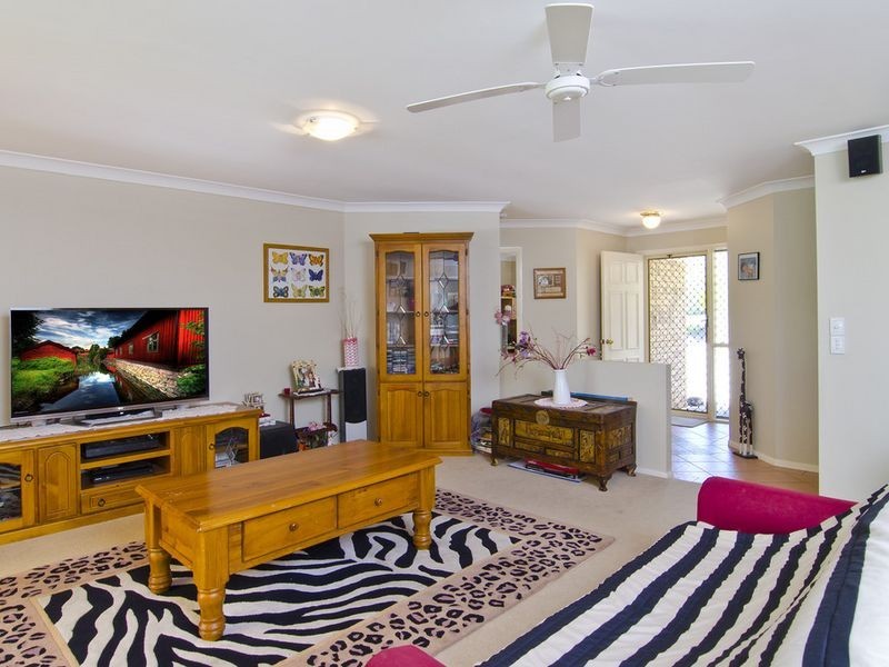 41 Capricorn Drive, Pacific Pines QLD 4211