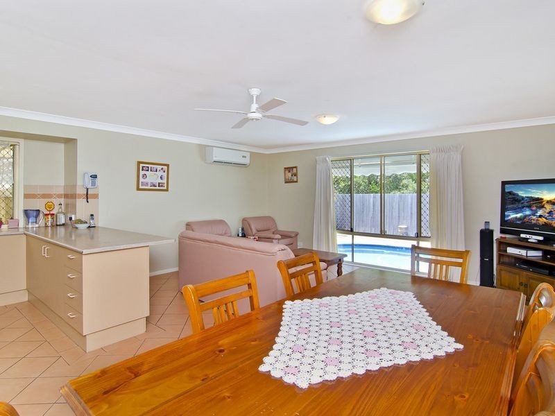 41 Capricorn Drive, Pacific Pines QLD 4211