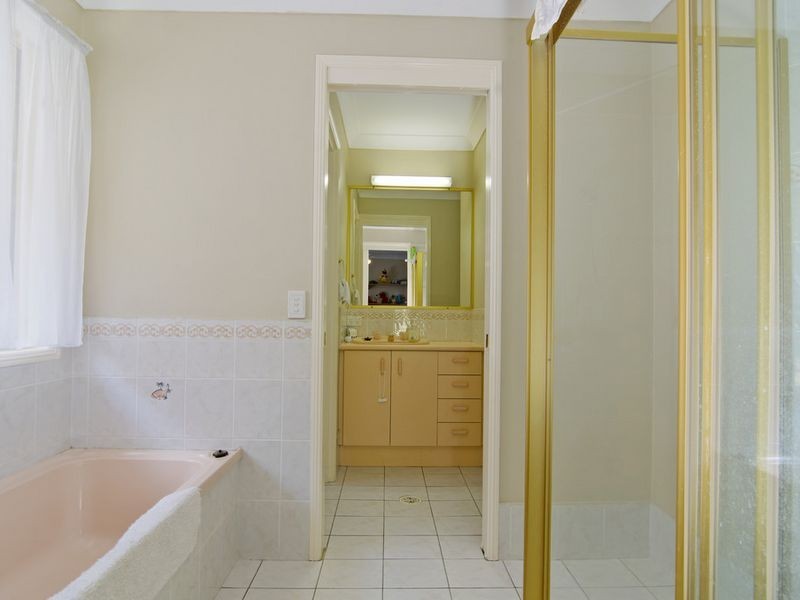 41 Capricorn Drive, Pacific Pines QLD 4211