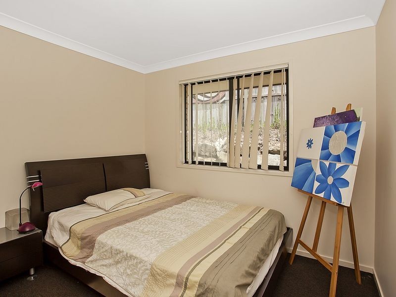 50 Mcauley Parade, Pacific Pines QLD 4211