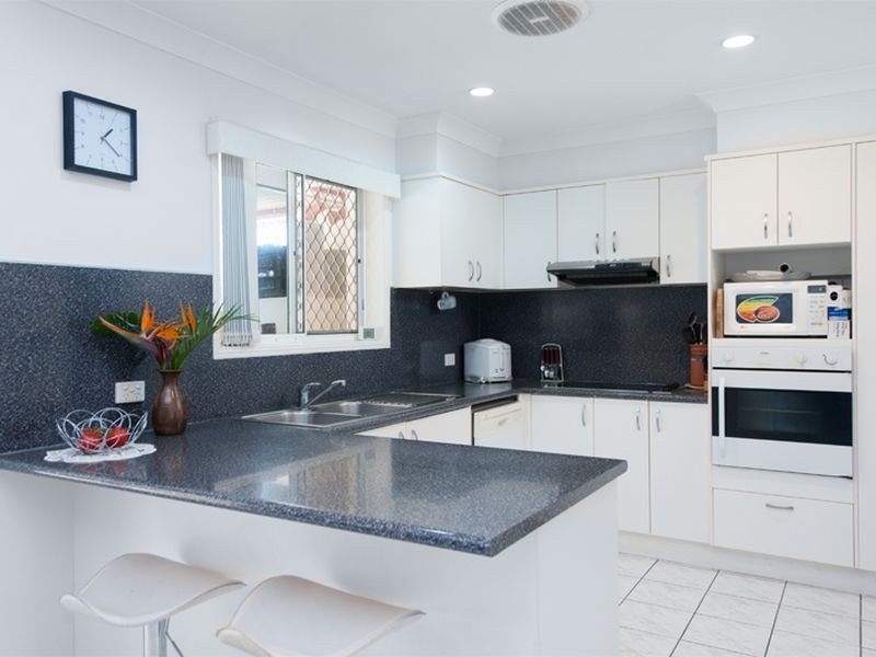 19 Adam Street, Oxenford QLD 4210