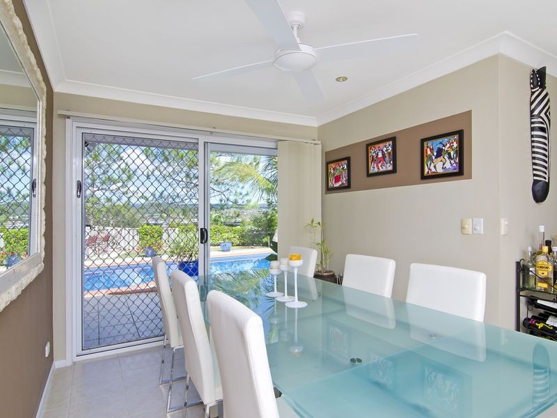 32 Austral Crescent, Pacific Pines QLD 4211