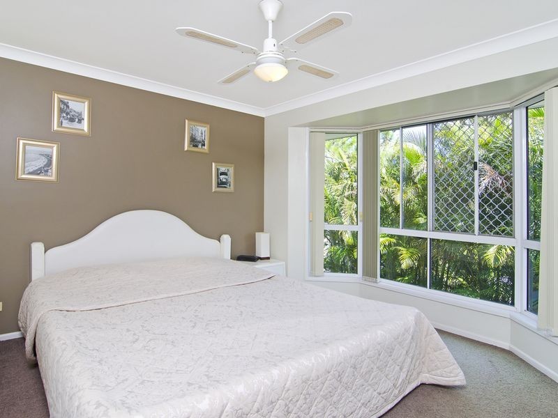 32 Austral Crescent, Pacific Pines QLD 4211