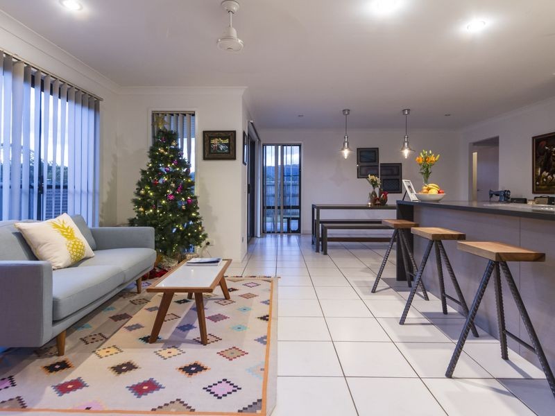 2 Appollo Place, Oxenford QLD 4210