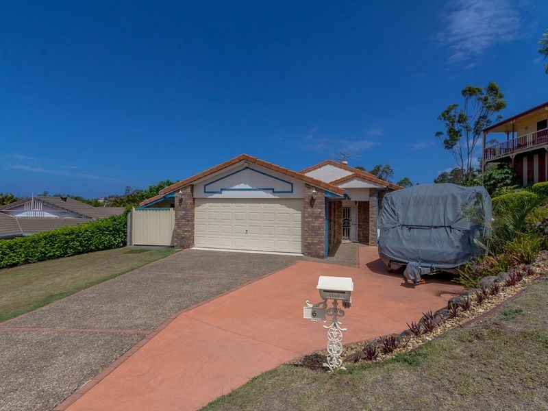 6 Windward Rise, Pacific Pines QLD 4211