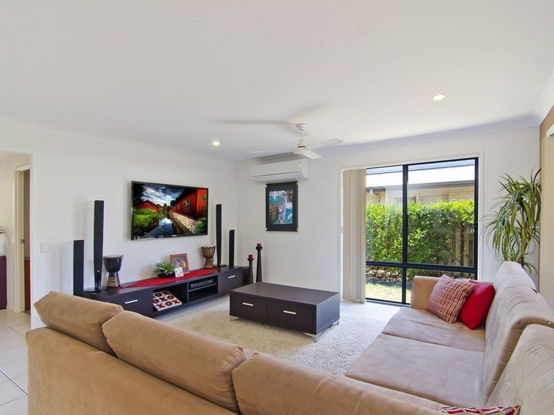 34 Bahkeeta Street, Oxenford QLD 4210