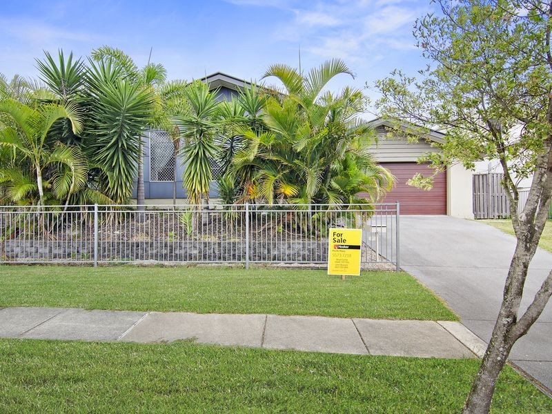 7 Twynam Mews, Pacific Pines QLD 4211