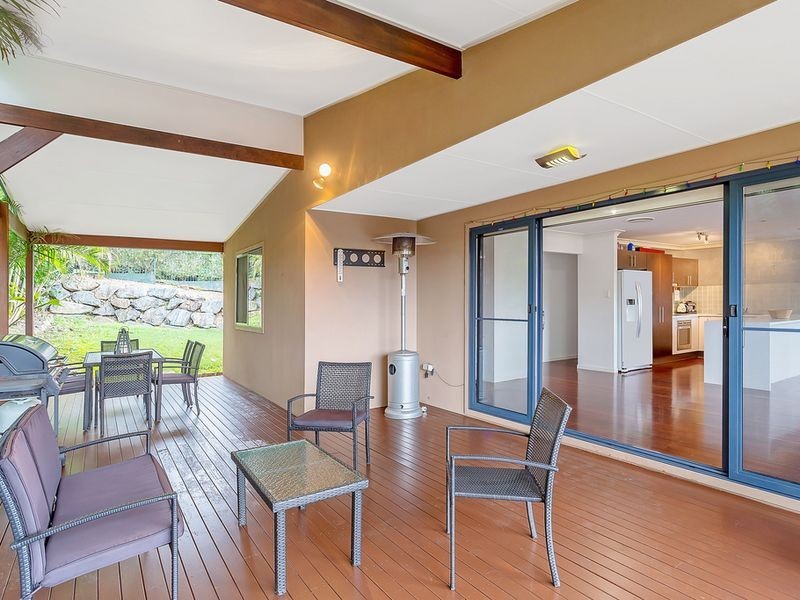 16 Yamba Street, Pacific Pines QLD 4211