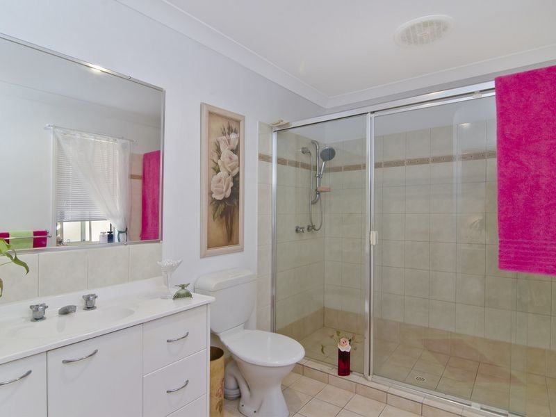 14 Buffalo Crescent, Pacific Pines QLD 4211