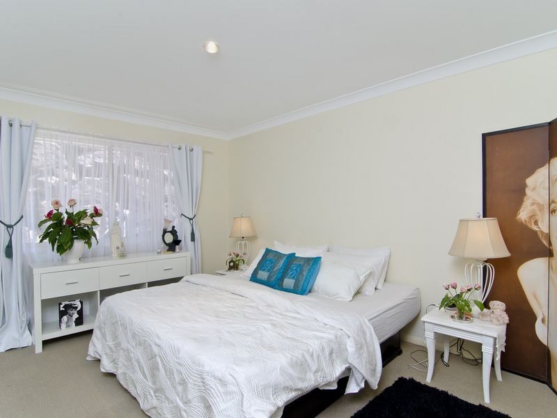 14 Buffalo Crescent, Pacific Pines QLD 4211