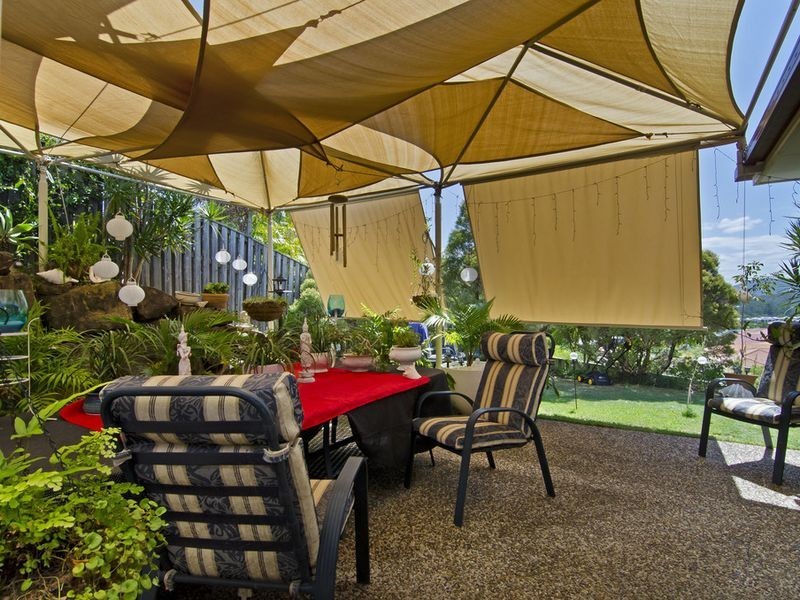 14 Buffalo Crescent, Pacific Pines QLD 4211