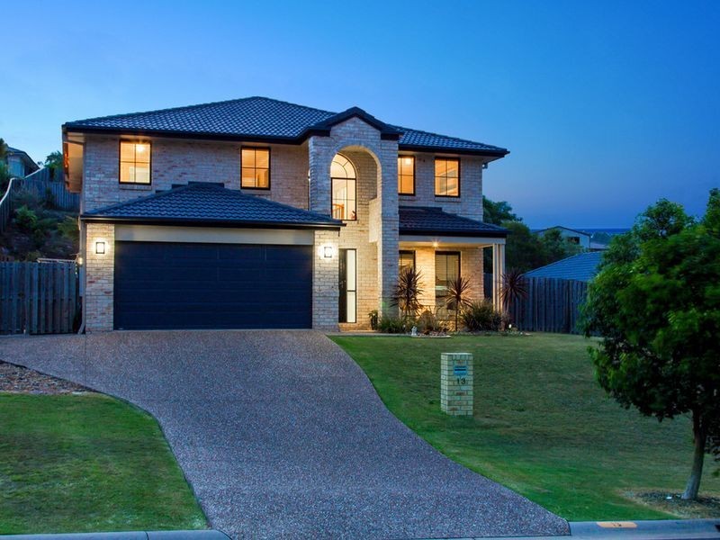 13 Bimberi Row, Pacific Pines QLD 4211