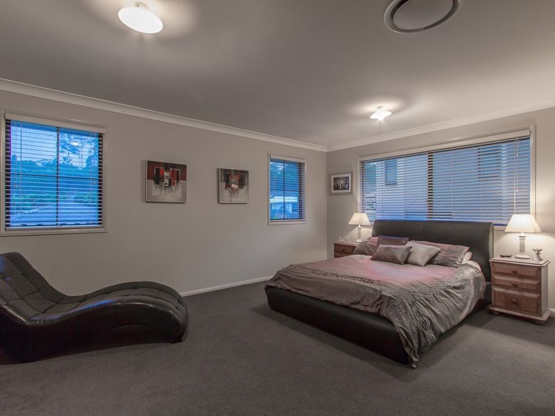 13 Bimberi Row, Pacific Pines QLD 4211