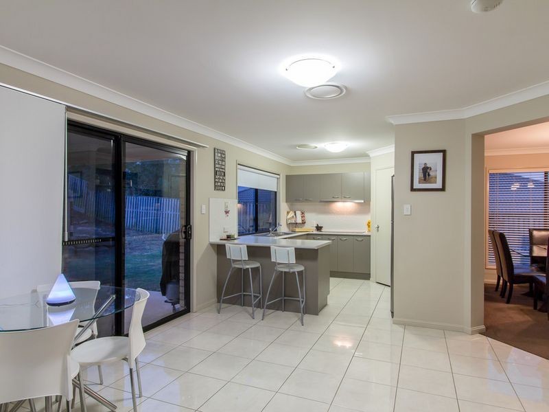 13 Bimberi Row, Pacific Pines QLD 4211