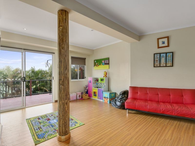 13 Allardyce Crescent, Pacific Pines QLD 4211