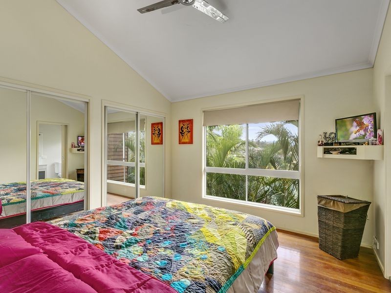 13 Allardyce Crescent, Pacific Pines QLD 4211