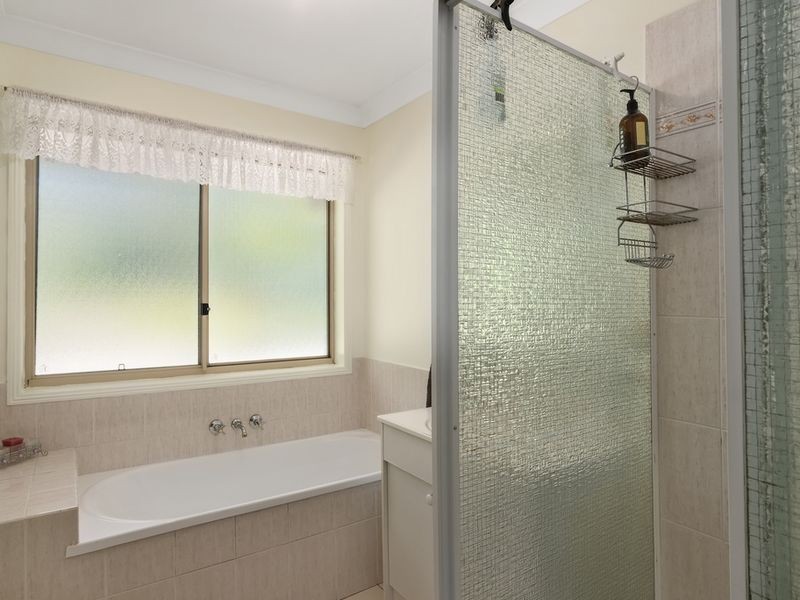 1-5 Peony Way, Gaven QLD 4211