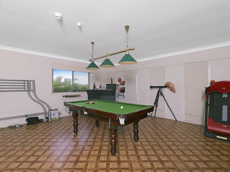 33 Midway Terrace, Pacific Pines QLD 4211