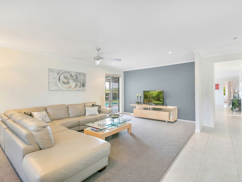 22 Chatham Avenue, Pacific Pines QLD 4211