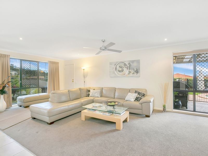 22 Chatham Avenue, Pacific Pines QLD 4211