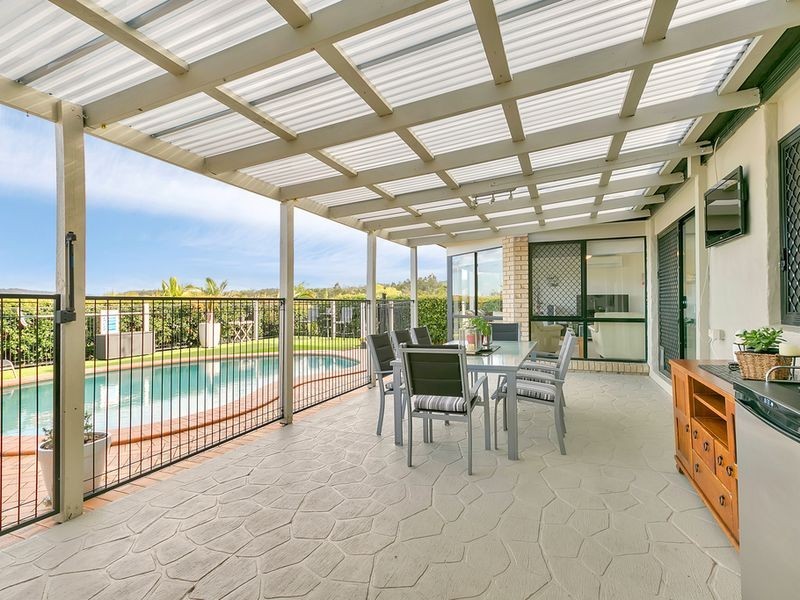 22 Chatham Avenue, Pacific Pines QLD 4211