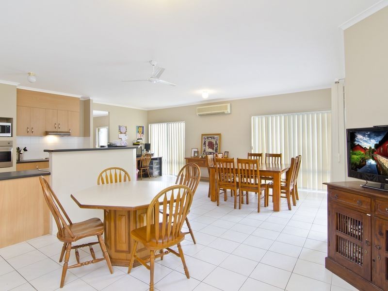 3 Irvine Street, Pacific Pines QLD 4211