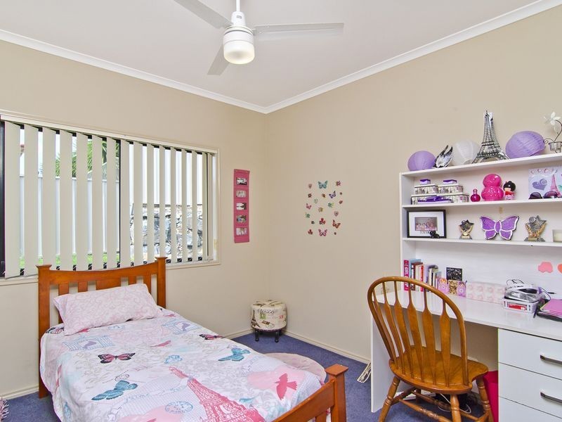 3 Irvine Street, Pacific Pines QLD 4211