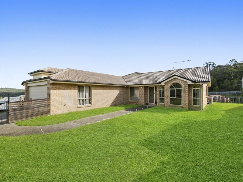 12 Pago Terrace, Pacific Pines QLD 4211