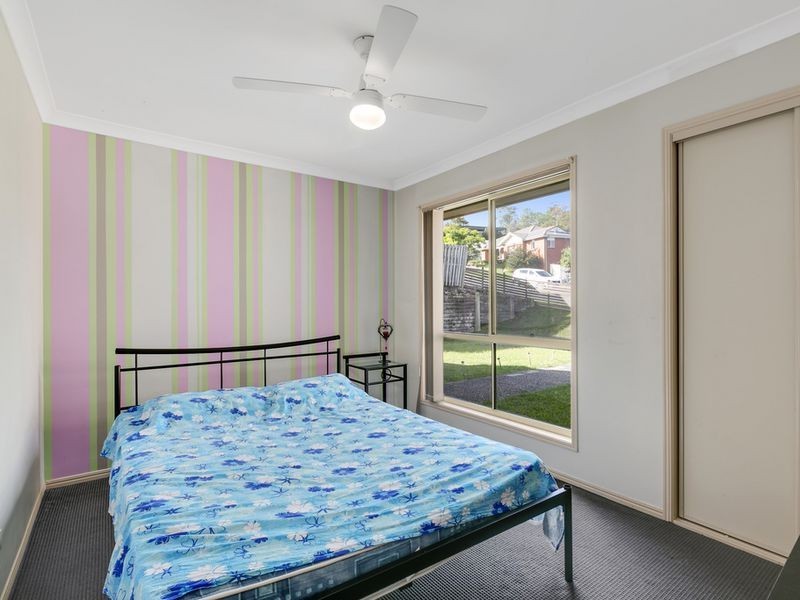 12 Pago Terrace, Pacific Pines QLD 4211