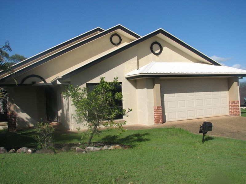 57 Manra Way, Pacific Pines QLD 4211