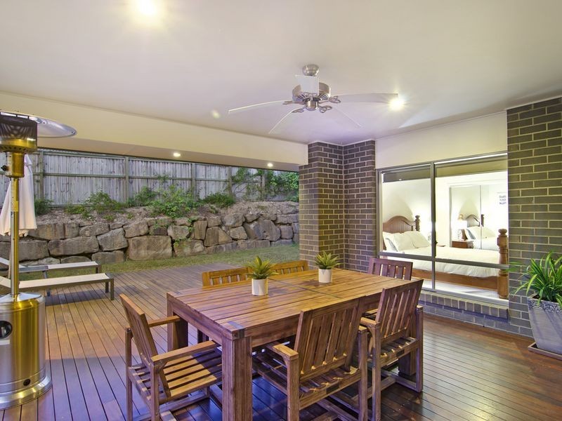 81 Wunburra Circle, Pacific Pines QLD 4211