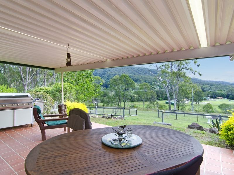 1 Lawson Court, Canungra QLD 4275