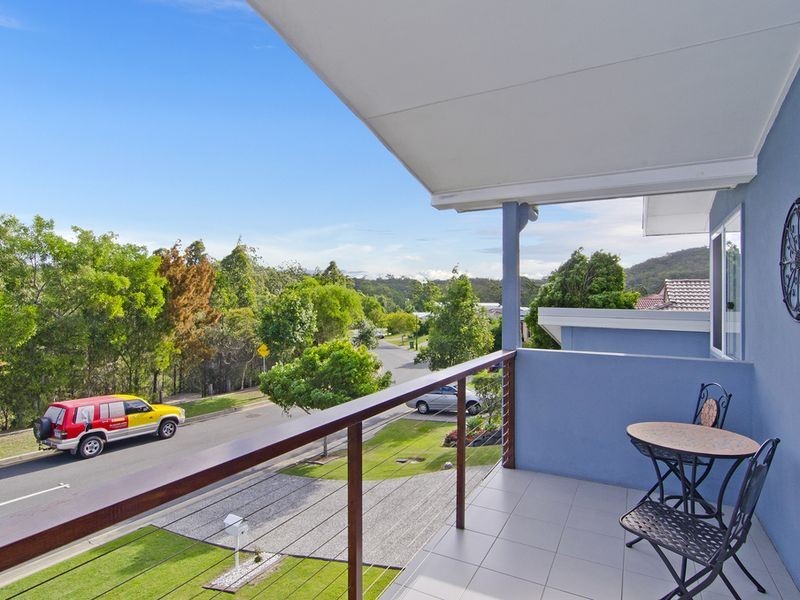 1/1 Shannonbrook Grove, Oxenford QLD 4210