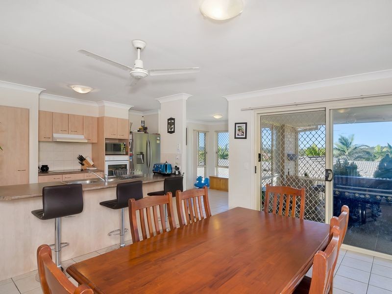 23 Howland Circuit, Pacific Pines QLD 4211