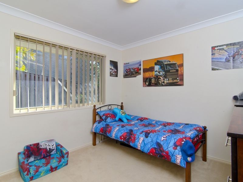 23 Howland Circuit, Pacific Pines QLD 4211